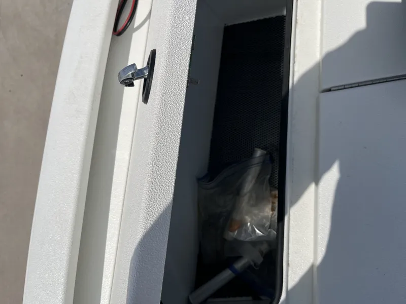 Slide: The Image of Avid 19 FS 2024 - 15