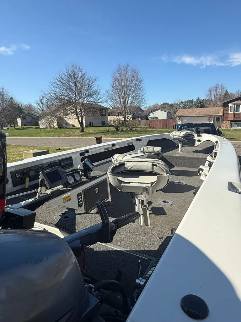 Slide: The Image of Warrior 2090 2002 - 14