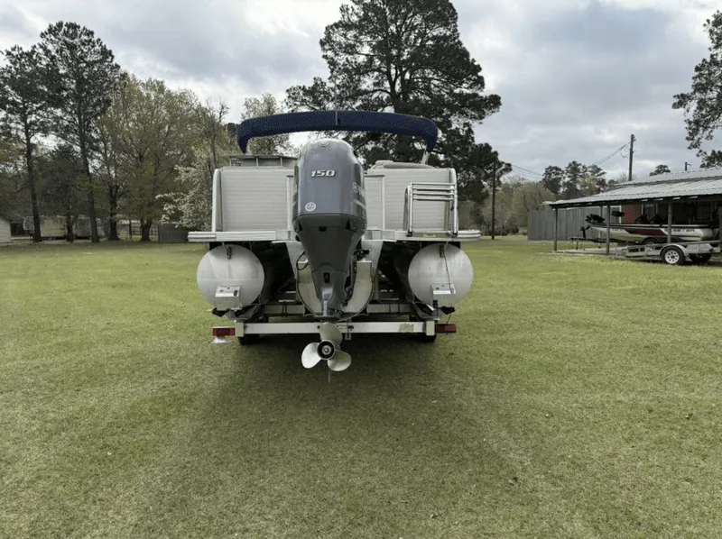 Slide: The Image of Avalon LSZ CR 2585 2019 - 16