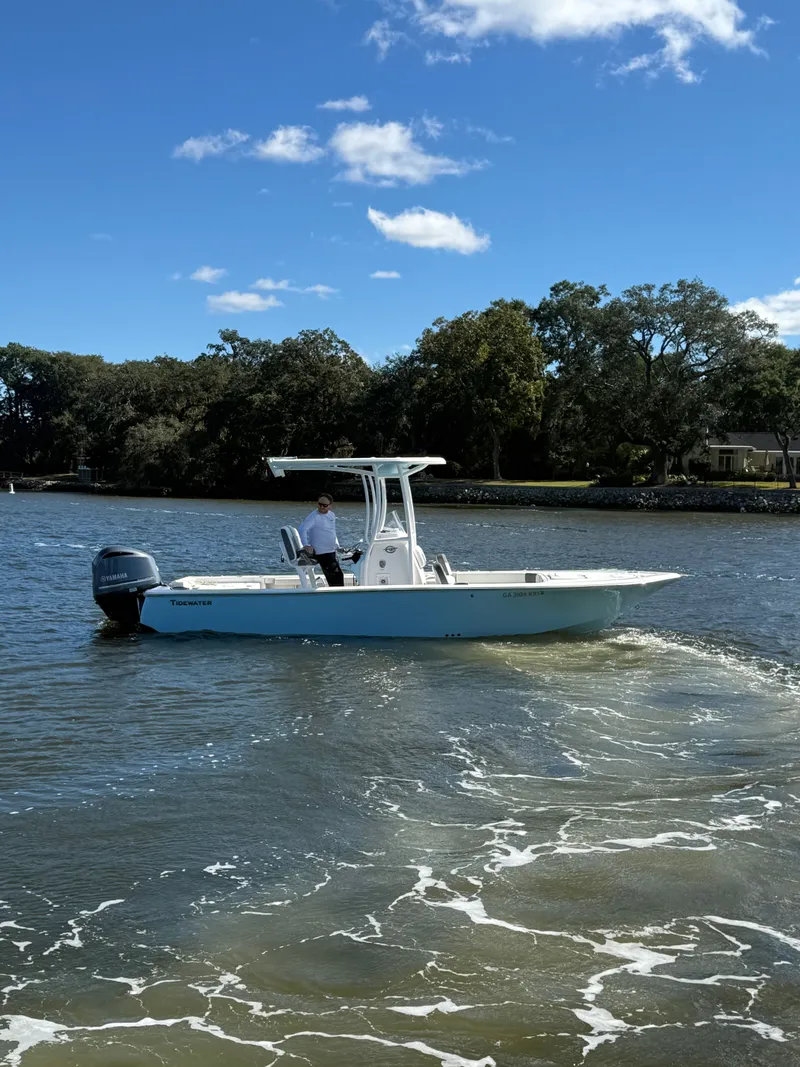 Slide: The Image of Tidewater 2300 Carolina Bay 2020 - 14