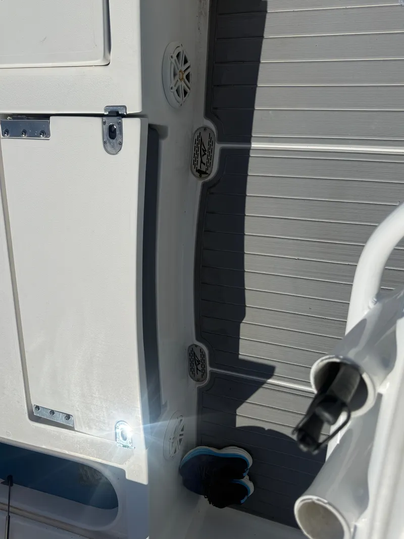 Slide: The Image of Tidewater 2300 Carolina Bay 2020 - 41