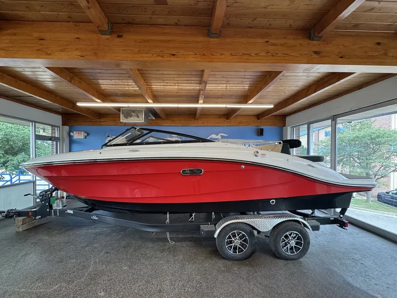 The Image of Sea Ray SPX 210 2026 - 0