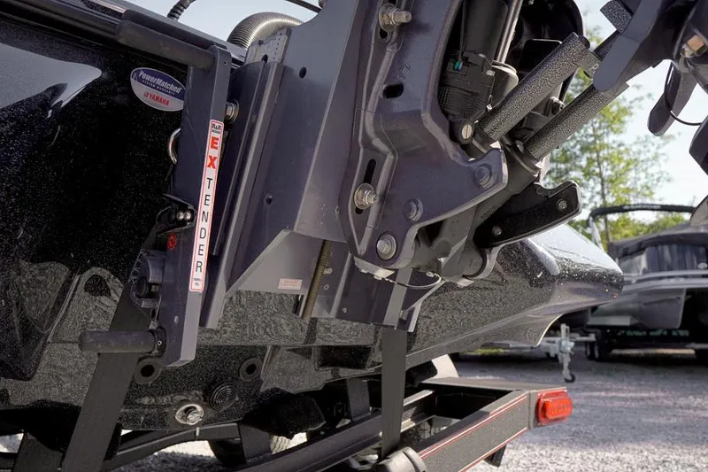 Slide: The Image of 2026 Skeeter ZX200 boat with Power-Pole Extender, rear view close-up. - 37