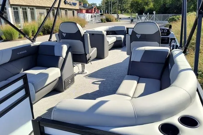 Slide: The Image of Luxurious 2026 Viaggio V22U pontoon boat with spacious seating and modern design. - 9
