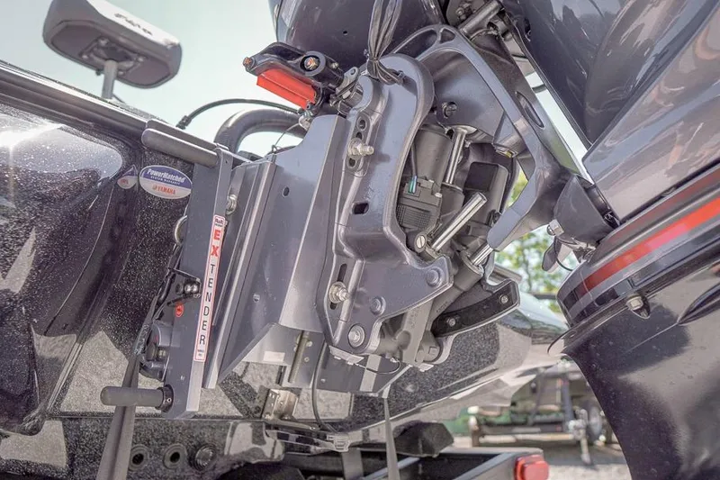 Slide: The Image of Close-up of 2026 Skeeter ZXR20 SE boat engine mount and extender. - 56
