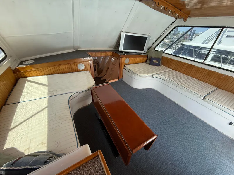 Slide: The Image of Custom Carolina Buddy Harris 44 Sport Fish 1983 - 29