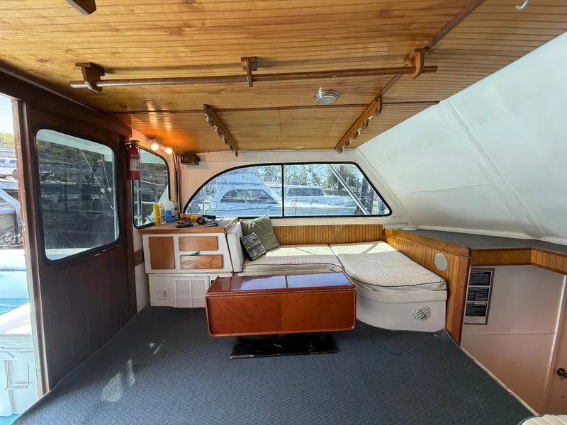 Slide: The Image of Custom Carolina Buddy Harris 44 Sport Fish 1983 - 32