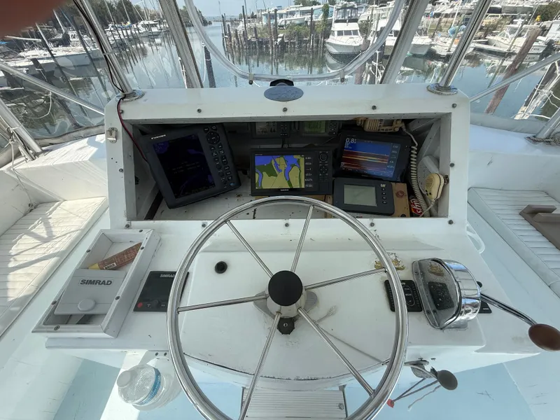 Slide: The Image of Custom Carolina Buddy Harris 44 Sport Fish 1983 - 35