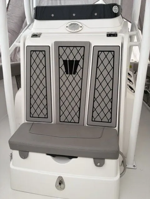 Slide: The Image of Wellcraft Scarab Offshore 2020 - 7