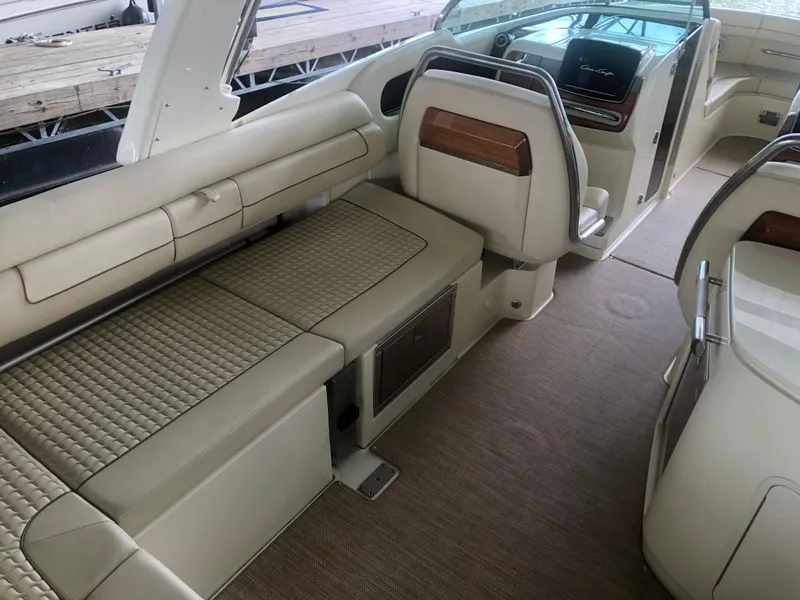 Slide: The Image of Chris-Craft Launch 31 GT 2020 - 52