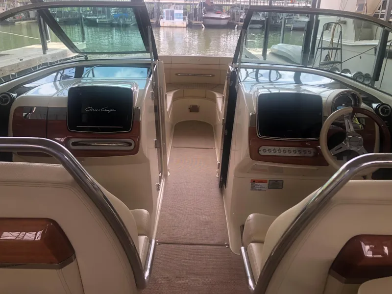 Slide: The Image of Chris-Craft Launch 31 GT 2020 - 54