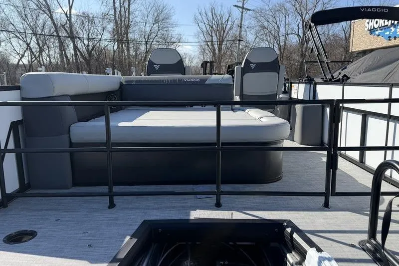 Slide: The Image of 2026 Viaggio Lago V22S pontoon boat with spacious seating and sleek design. - 8