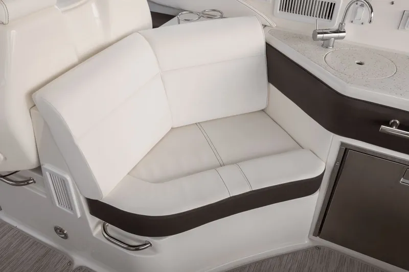 Slide: The Image of Sea Ray Sundancer 320 Outboard 2026 - 10