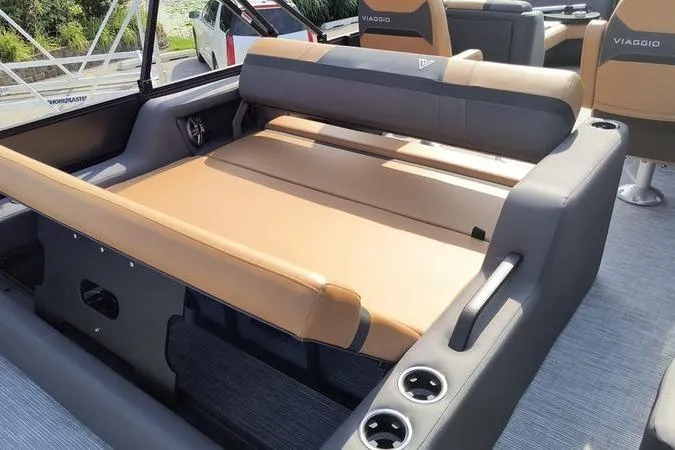 Slide: The Image of Viaggio X22S 2026 boat with foldable seat and cup holders. - 16