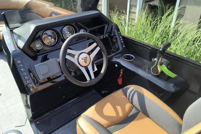 Slide: The Image of Interior of 2026 Viaggio X22S with modern dashboard and steering wheel. - 4