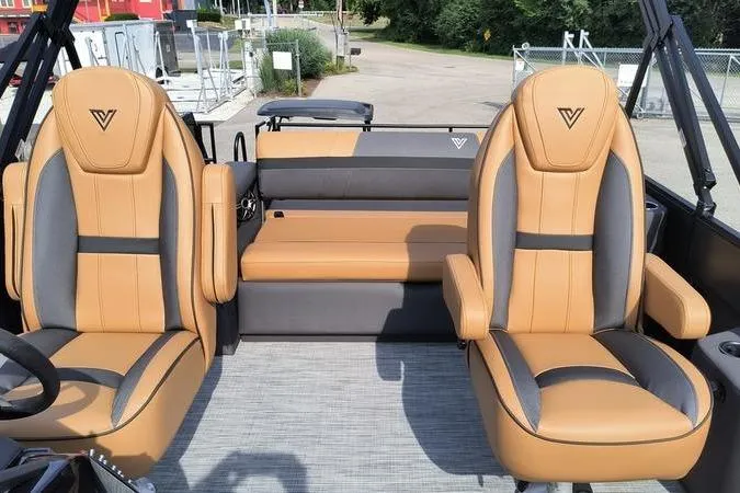 Slide: The Image of 2026 Viaggio X22S interior with luxurious leather seating. - 9
