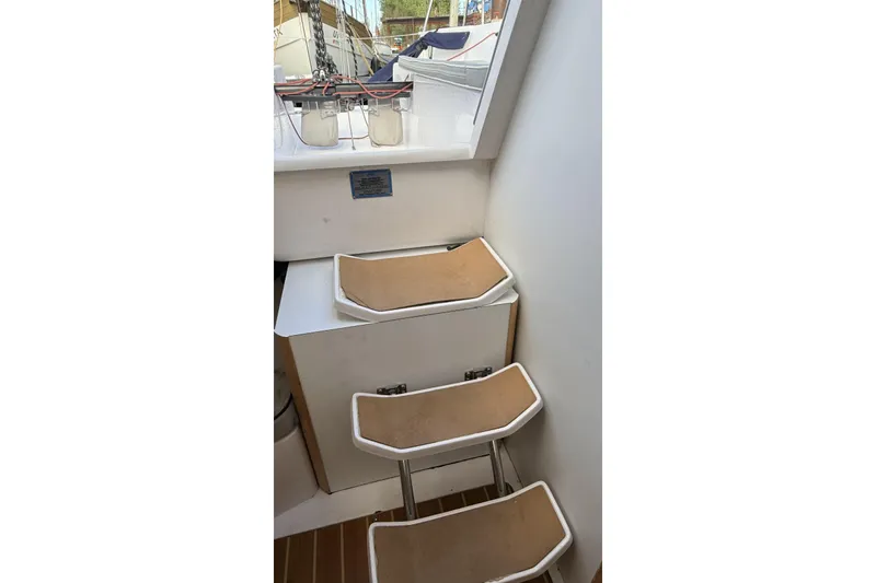 Slide: The Image of Interior of 2016 Catalina 275 Sport with stair steps. - 7