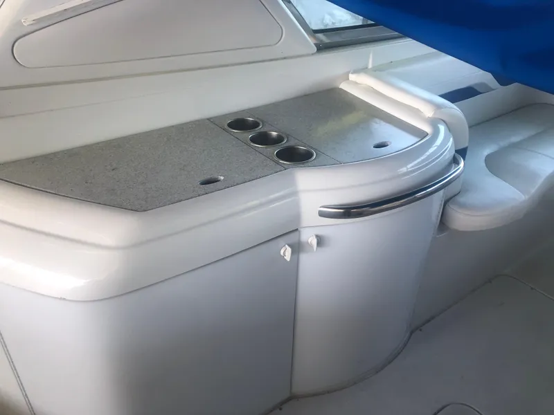 Slide: The Image of 2004 Formula 330 Sun Sport interior with countertop and seating area. - 21