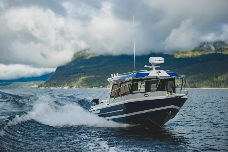 The Image of Kingfisher 2725 XRS 2026 - 0