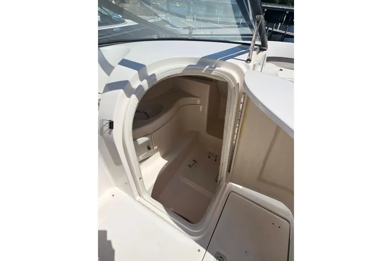Slide: The Image of Interior of 2006 Regal 2400 Bowrider boat. - 14