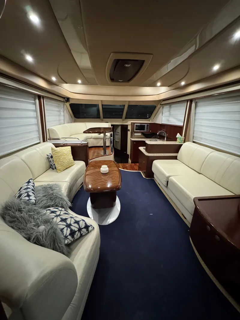 Slide: The Image of Sea Ray 500 Sedan Bridge 2005 - 14