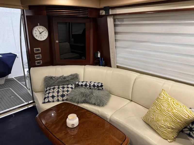 Slide: The Image of Sea Ray 500 Sedan Bridge 2005 - 18