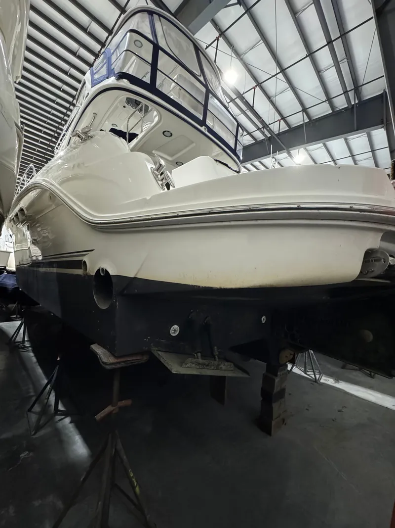 Slide: The Image of Sea Ray 500 Sedan Bridge 2005 - 40