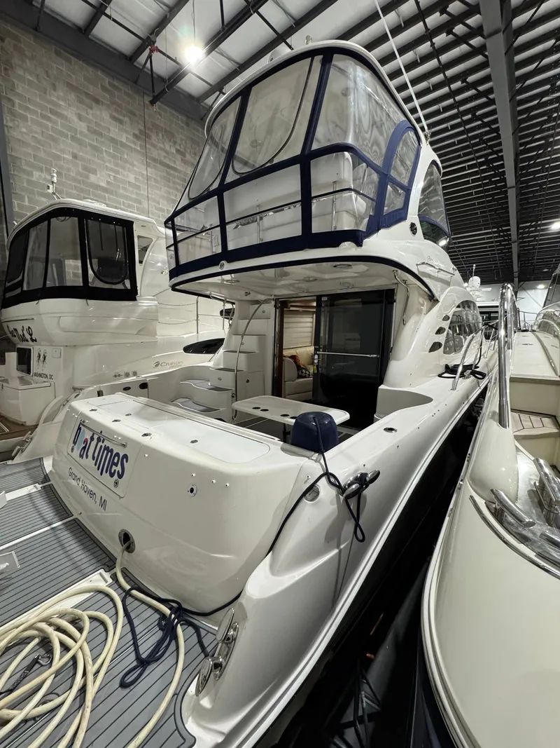 Slide: The Image of Sea Ray 500 Sedan Bridge 2005 - 6