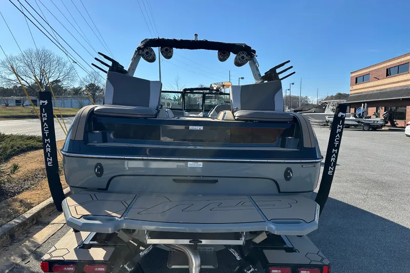 Slide: The Image of MB F22 Tomcat Alpha 2022 - 4