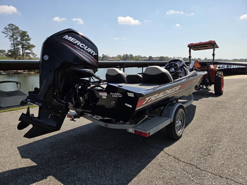 Slide: The Image of Tracker Pro Team 175 2018 - 3