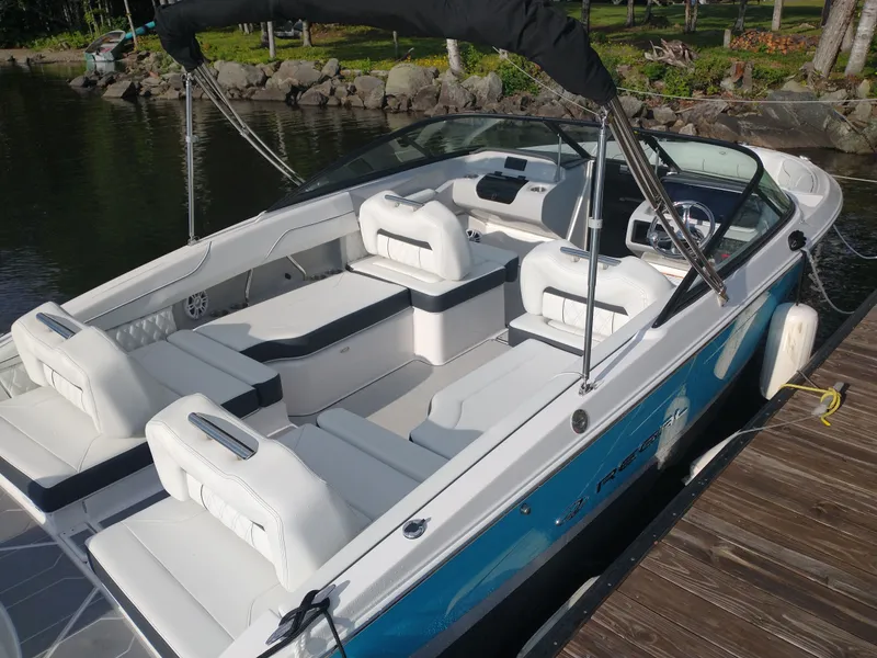 Slide: The Image of Regal LX2 2021 - 4