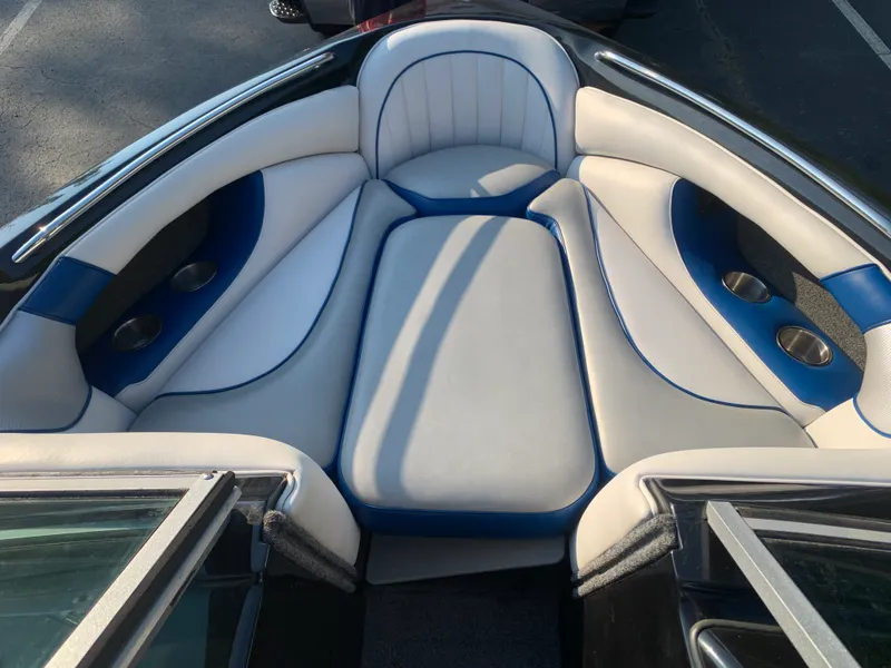 Slide: The Image of Sanger Ski Boats V215 2016 - 17