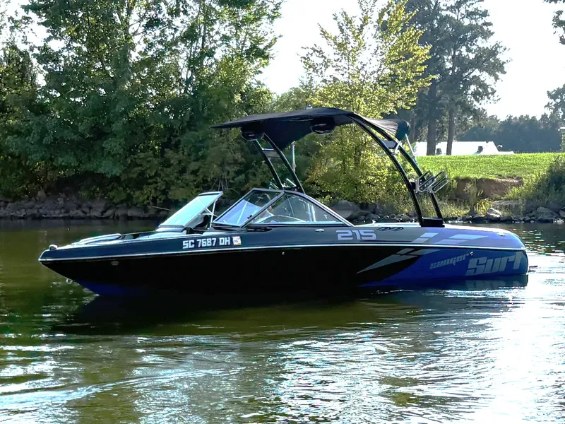 Slide: The Image of Sanger Ski Boats V215 2016 - 7