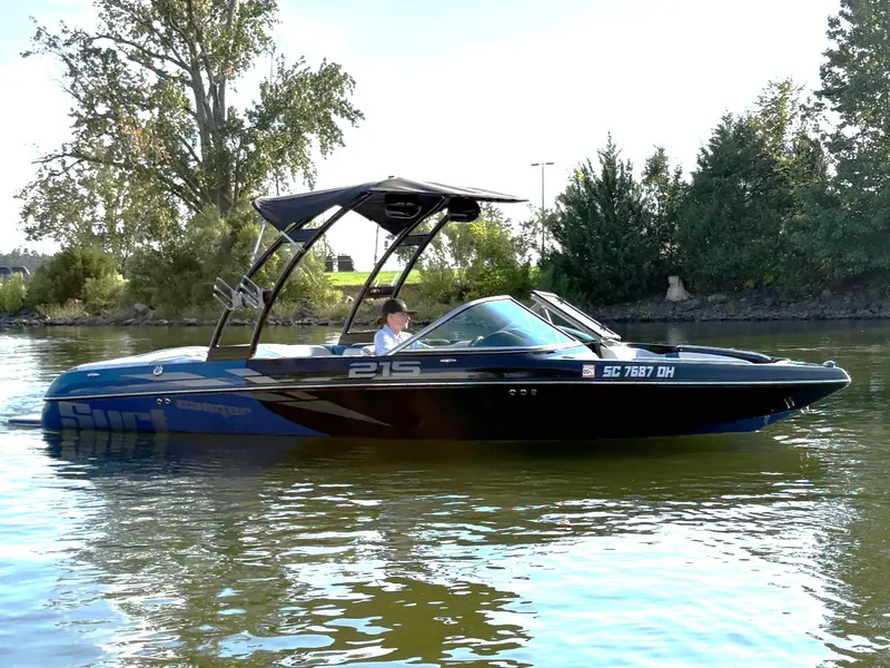 Slide: The Image of Sanger Ski Boats V215 2016 - 3