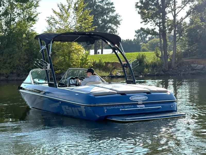 Slide: The Image of Sanger Ski Boats V215 2016 - 1