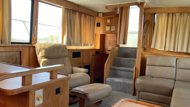 Slide: The Image of Chris-Craft 427 Catalina 1989 - 19