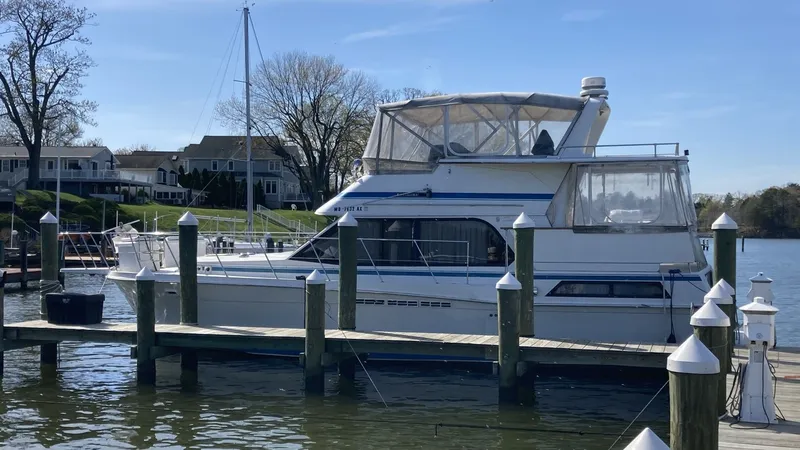 Slide: The Image of Chris-Craft 427 Catalina 1989 - 3