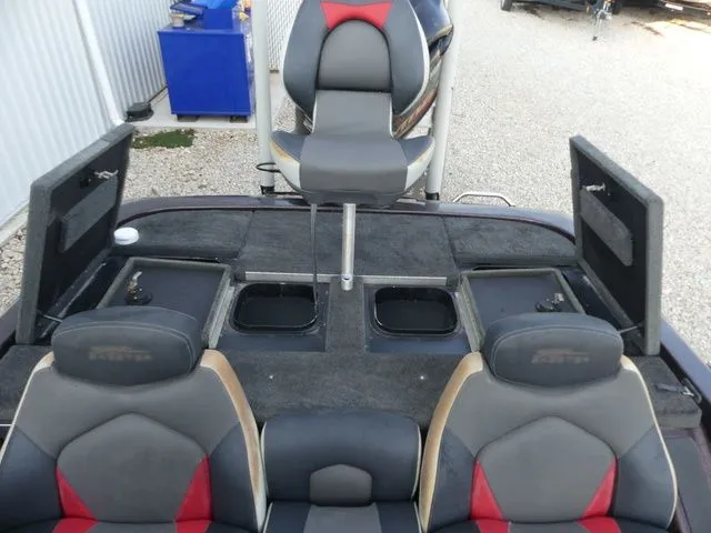 Slide: The Image of Skeeter ZX250 2017 - 27