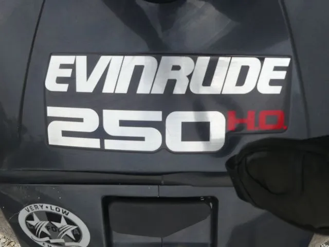 Slide: The Image of Ranger Z520 Comanche 2015 - 13