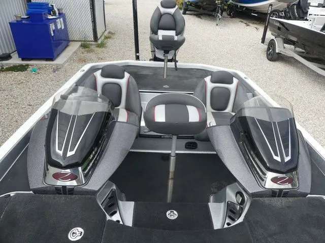 Slide: The Image of Ranger Z520 Comanche 2015 - 19