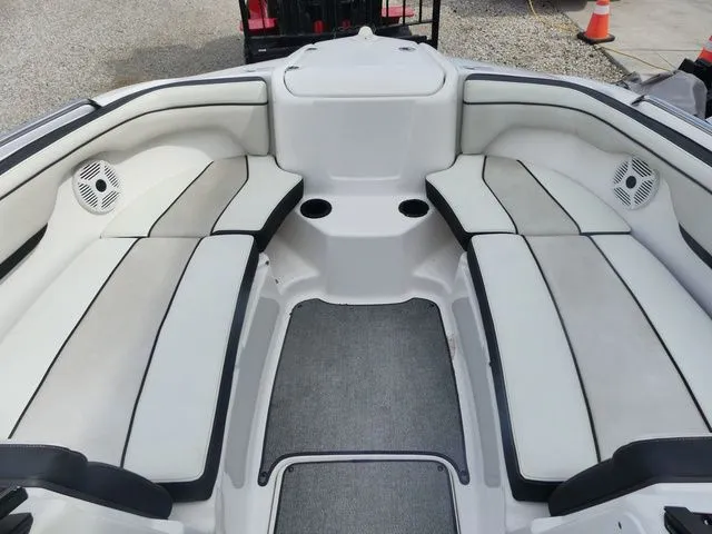 Slide: The Image of Yamaha AR210 2019 - 17