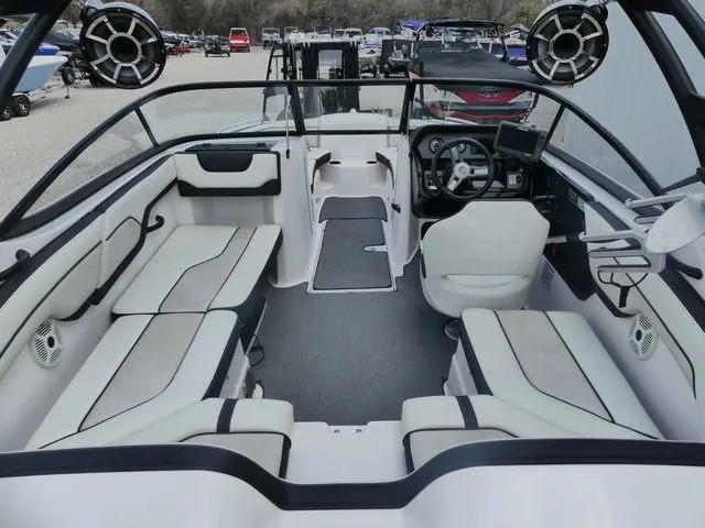 Slide: The Image of Yamaha AR210 2019 - 8