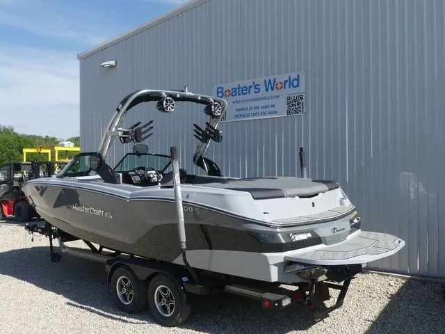 Slide: The Image of MasterCraft NXT24 2022 - 3