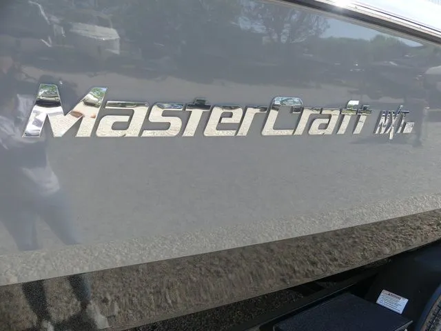 Slide: The Image of MasterCraft NXT24 2022 - 6