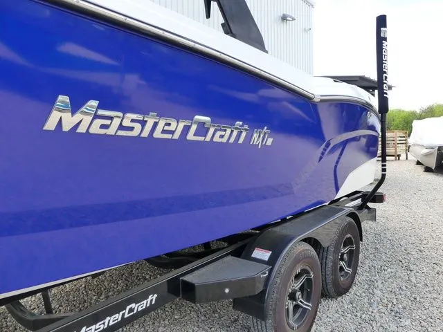 Slide: The Image of MasterCraft NXT24 2021 - 3