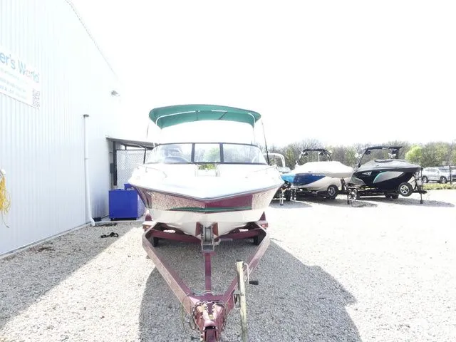 Slide: The Image of Tigé 2200V 1998 - 8