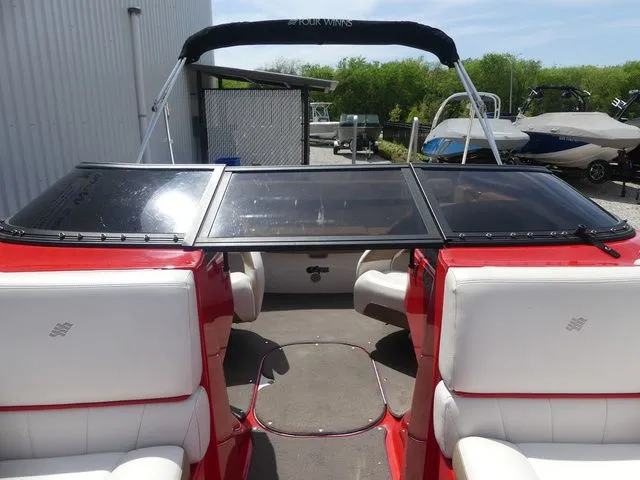 Slide: The Image of Four Winns 200 Horizon SS 2007 - 11