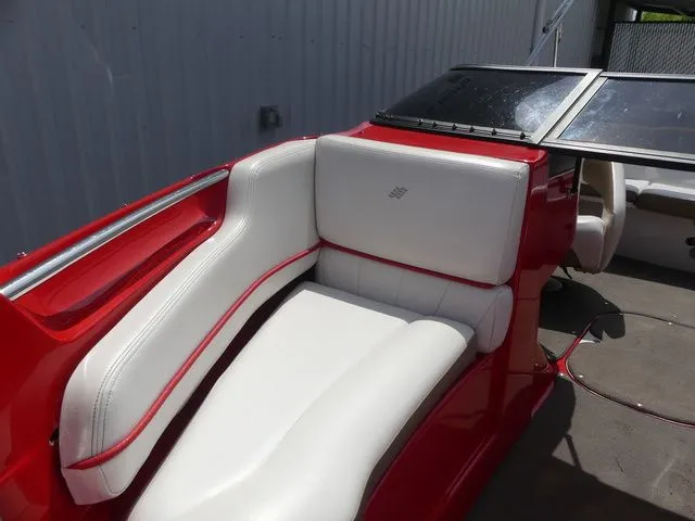 Slide: The Image of Four Winns 200 Horizon SS 2007 - 12