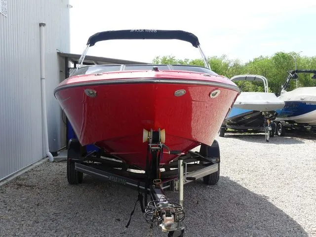 Slide: The Image of Four Winns 200 Horizon SS 2007 - 8