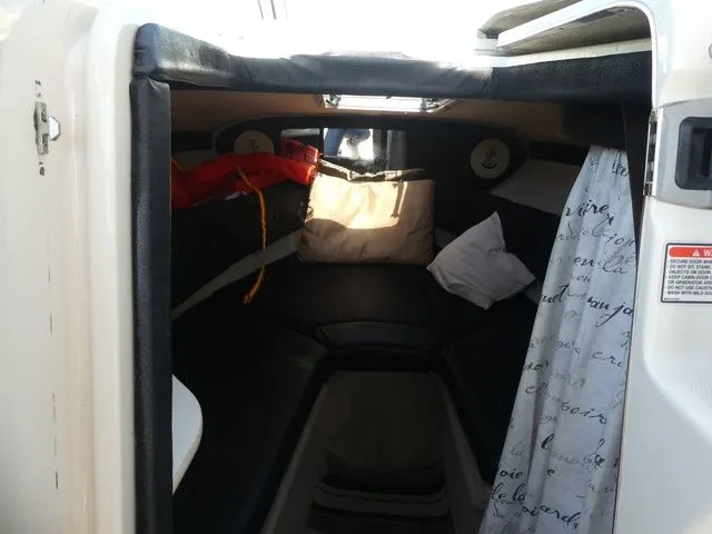 Slide: The Image of Sea Ray 225 Weekender 2003 - 13